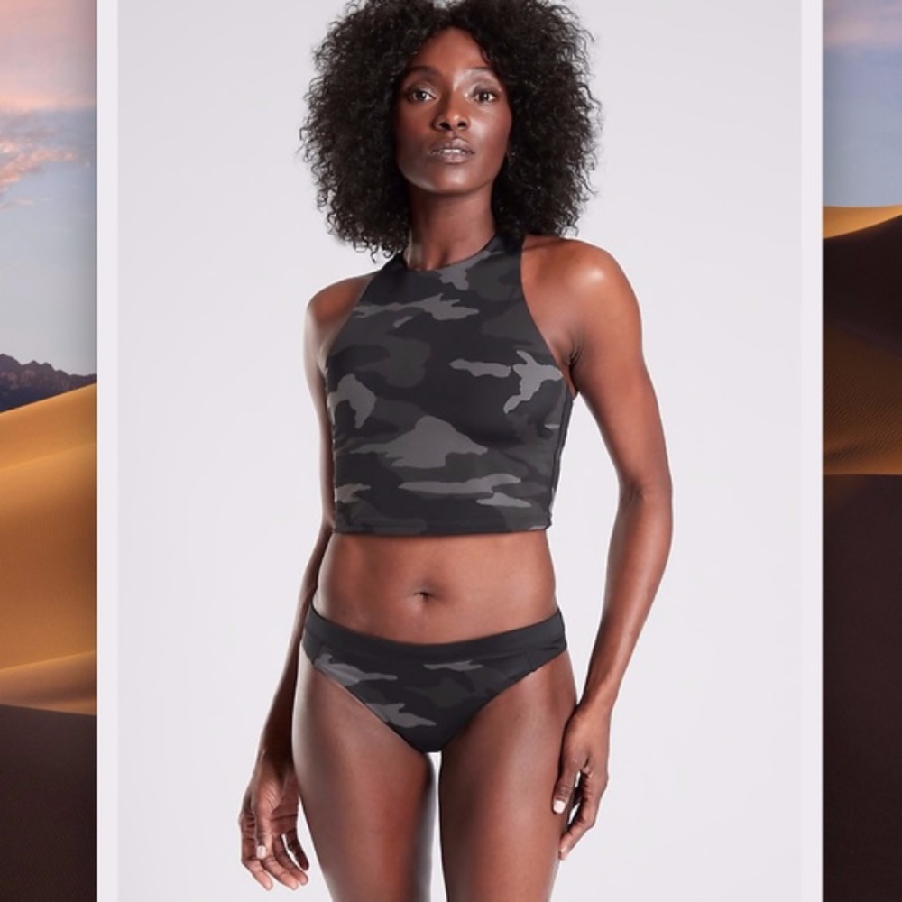 FREE SHIP Athleta Camo FREESTYLE Bottom Small NWT